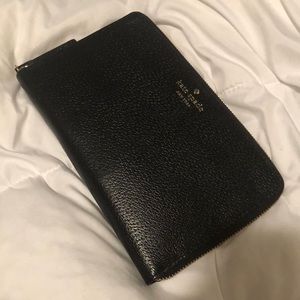 Kate Spade black Travel Wallet